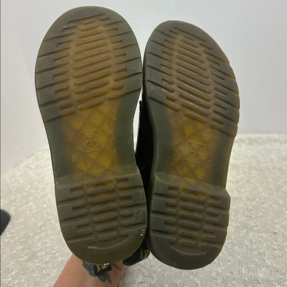 DR MARTENS Junior 1460 Patent Leather Lace Up Boots Shoes Child size 2
